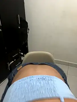 marywhitee   online show from September 24, 11:48 pm