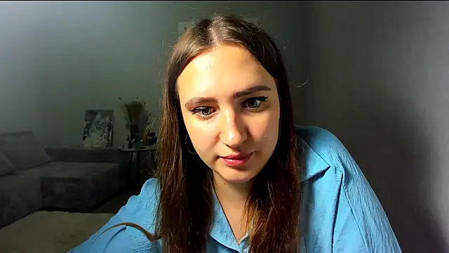 Wise Bunny online show from June 12, 8:28 pm