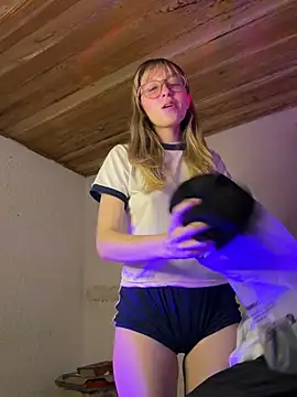 ReenKitty online show from May 18, 5:02 am