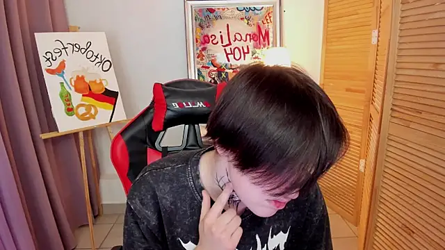 ayakskalermonss online show from October 7, 8:08 am