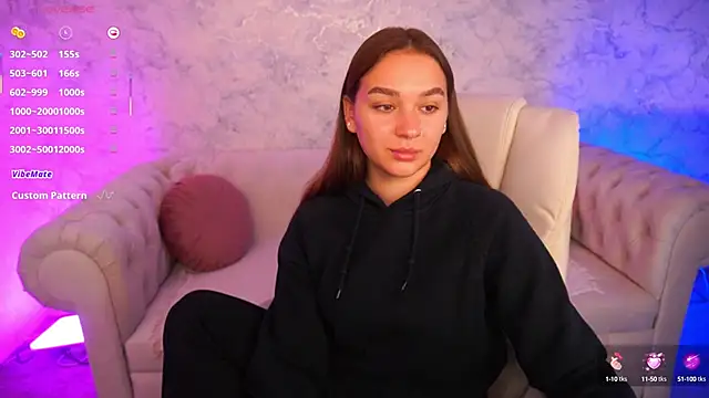 UrMuseOn online show from September 29, 6:29 am