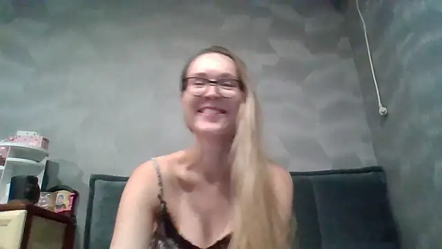 Jugira online show from December 2, 11:18 pm