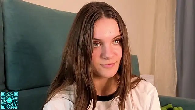 chloemilka online show from September 29, 6:24 pm