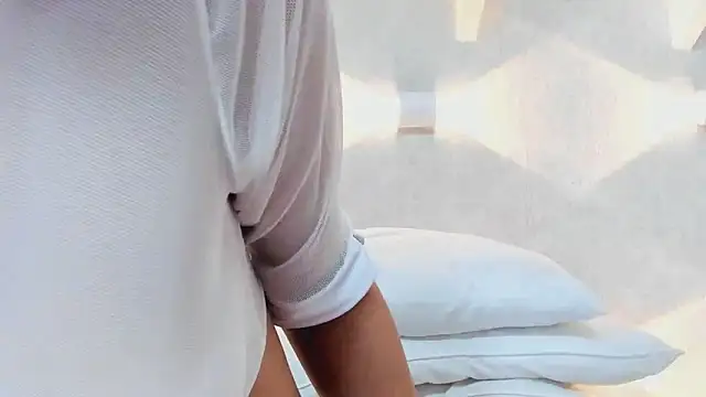 Princesita Sofia  online show from October 3, 8:36 pm