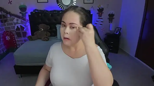 LolaVillalobos online show from January 8, 11:58 am