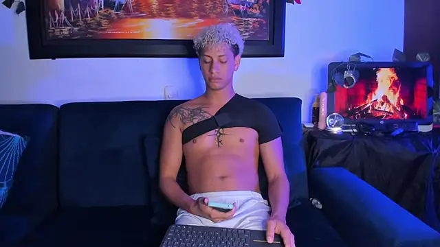 ECSTASYX2 2001 online show from February 24, 4:44 am