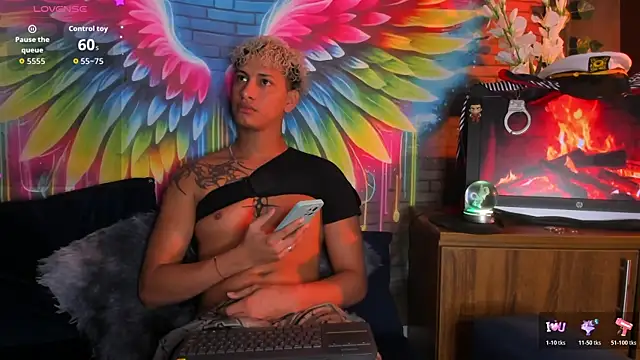 ECSTASYX2 2001 online show from March 18, 4:50 am