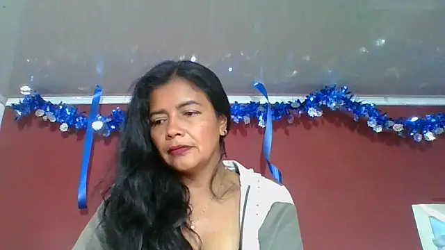DianaOchoa  online show from November 20, 12:39 pm
