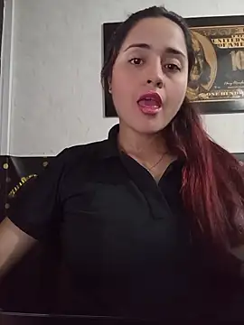 candy  fox  online show from November 19, 12:49 pm