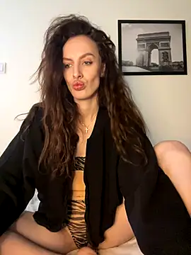 goodgirldevil online show from December 22, 10:51 am