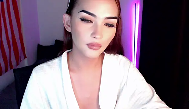 Alicegreenexx online show from September 10, 4:40 pm