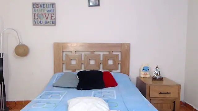 ValeSantoDomingo online show from September 10, 9:04 pm