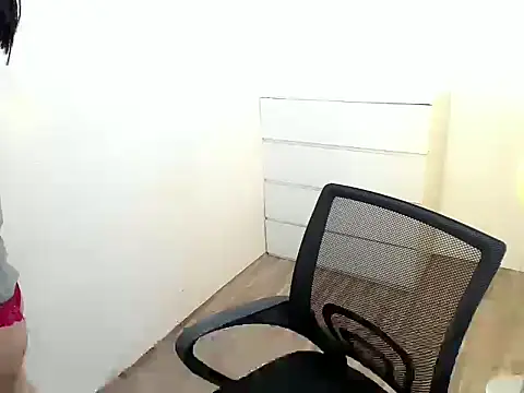 holly tabby online show from September 23, 10:19 pm