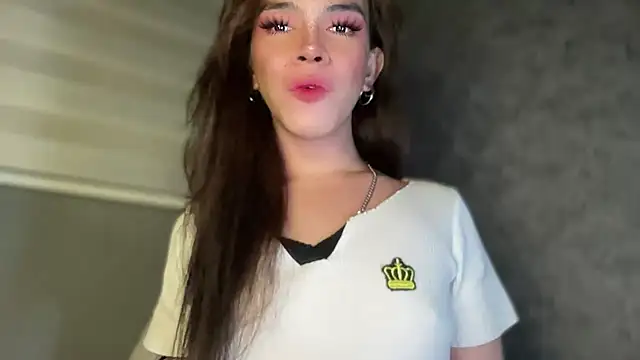 Misselliefayexxx online show from November 28, 6:22 pm