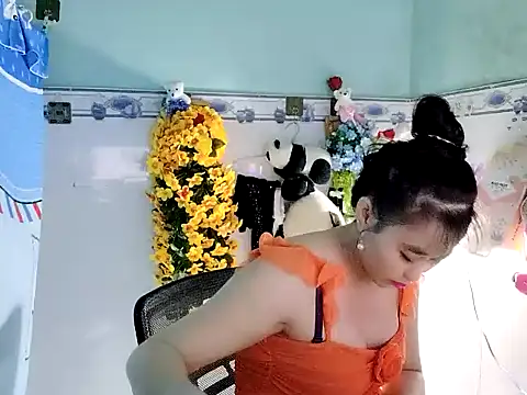 emgaixinhngoan online show from October 5, 3:00 am