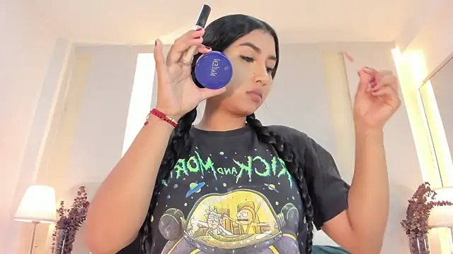 SalomeeBell online show from September 11, 8:42 pm