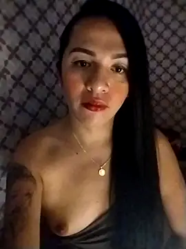 enoria1992 online show from October 4, 7:47 am