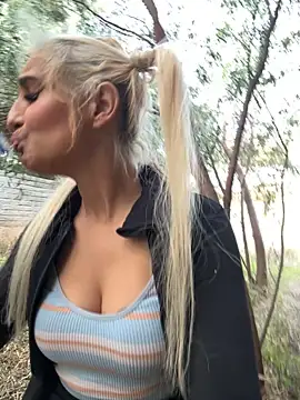 sexycouples35 online show from December 4, 10:39 am