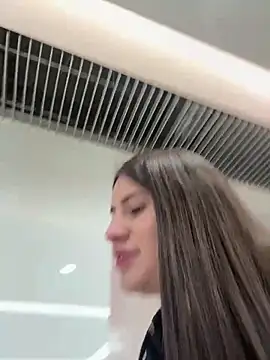 Isabella21  online show from October 18, 12:14 am