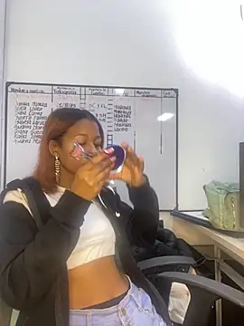 LorenBeiker- online show from October 7, 12:09 pm