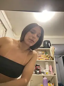 Isabelaa  online show from December 5, 4:01 am