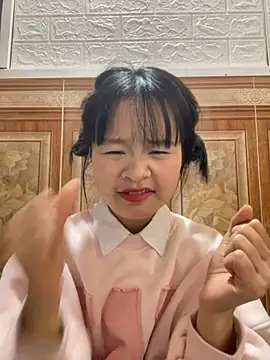 Daisy018 online show from October 31, 3:30 am