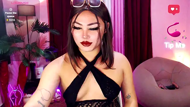 Unique Maya online show from September 14, 10:24 am