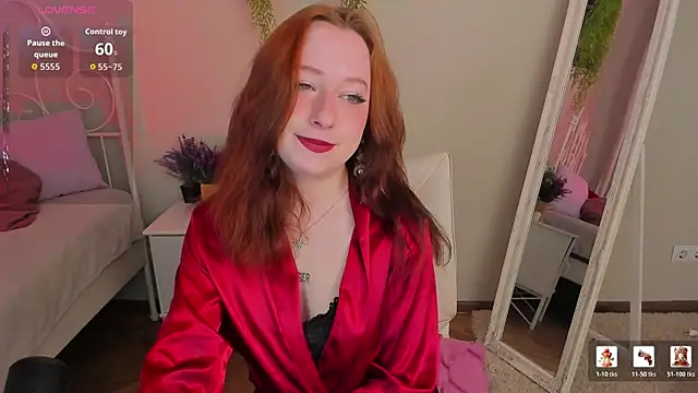 Violet Griffen online show from March 3, 5:35 am