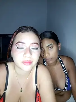 Chloe Sky love online show from September 16, 5:37 am