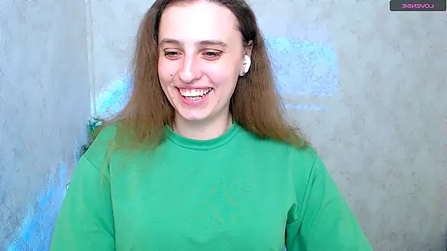 AmandaDimond  online show from March 28, 12:59 pm