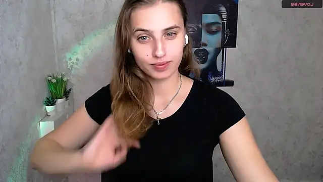 AmandaDimond  online show from September 22, 8:35 am