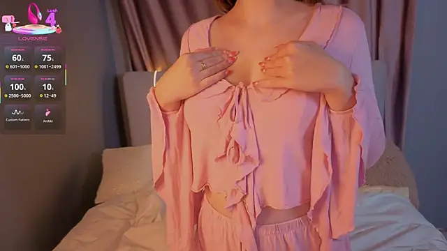 BeatrixCarIeton online show from October 1, 7:19 pm