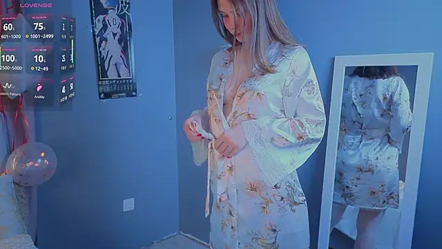 BeatrixCarIeton online show from October 4, 8:24 pm