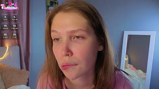 BeatrixCarIeton online show from September 25, 7:45 pm