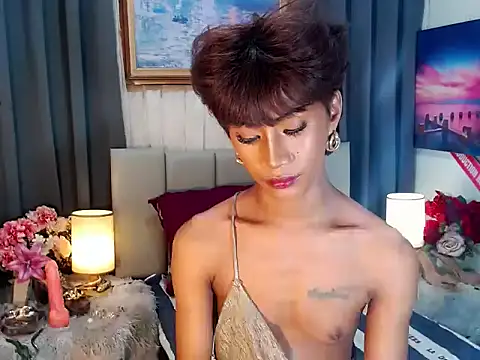 sassylatina online show from October 7, 2:43 pm