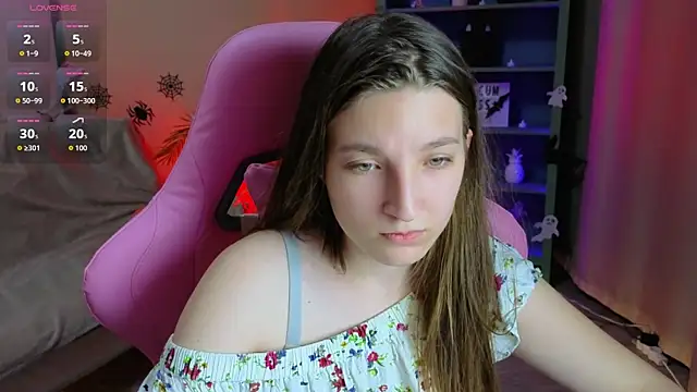 Mia Myles online show from November 2, 10:29 am