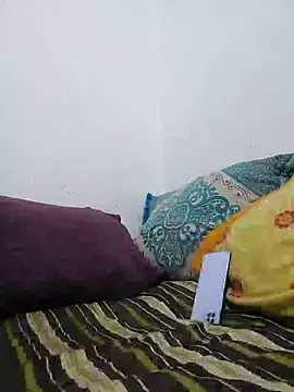 rousaa online show from February 3, 10:23 pm