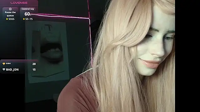 PieraMarch online show from April 2, 9:34 pm