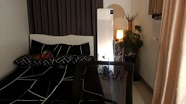 Ur QueenCamilla online show from September 15, 2:53 am