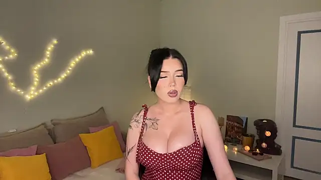 mistress of hearts online show from July 20, 1:13 pm
