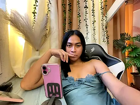 Sweetasian cum online show from November 1, 7:45 am