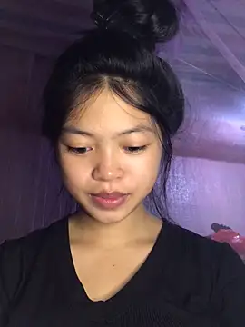 Thy00   online show from October 4, 8:20 am