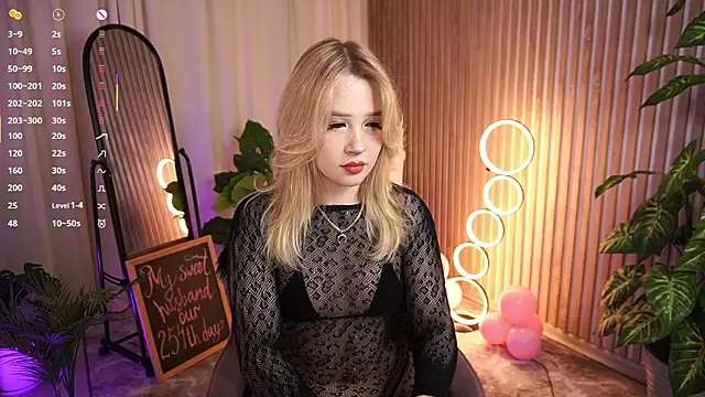 LauraWifeness online show from March 8, 6:28 am