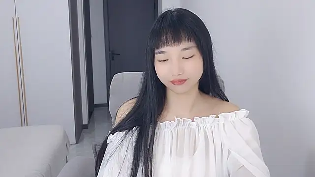 Lisa-3333 online show from September 28, 2:22 pm