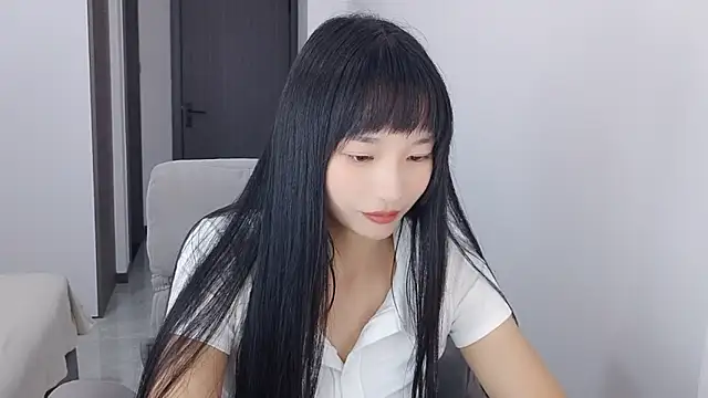 Lisa-3333 online show from October 11, 5:04 pm