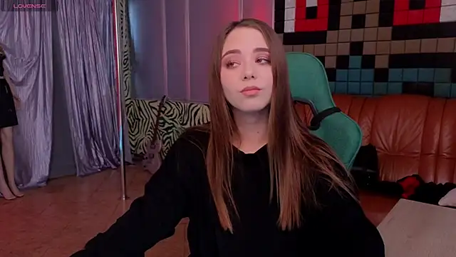 IvoryWood  online show from September 26, 10:46 am