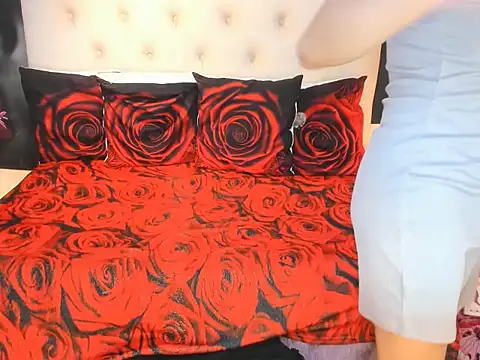 Playfullmaniac online show from September 25, 10:40 pm