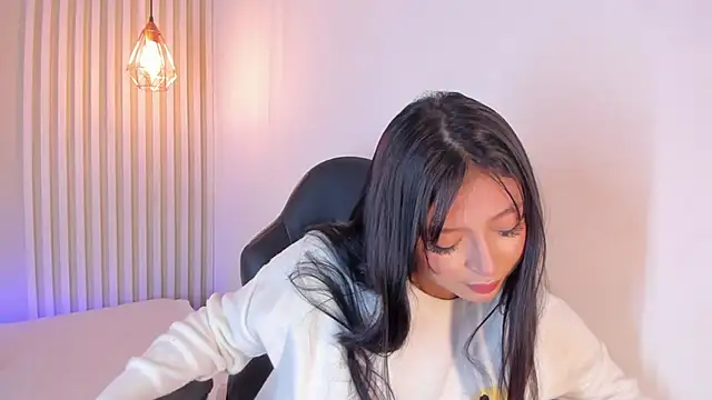 babe katty online show from November 14, 1:11 pm