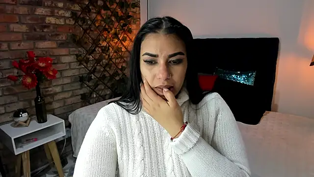 Lia Blake  online show from February 22, 1:12 pm