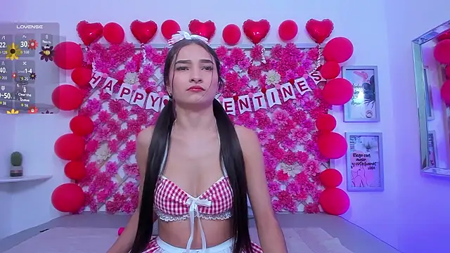 hannah miller 1 online show from February 13, 1:24 pm